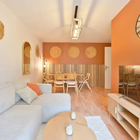 Les Romains Brand-new T4 & Terrace Apartamento